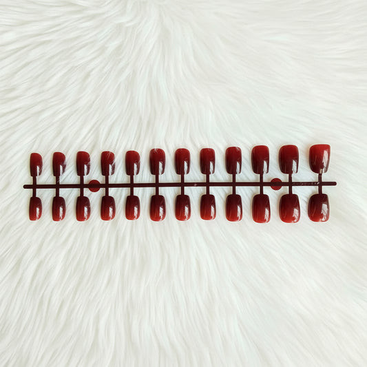 Miss Rose - Maroon Ombre Nails - 24 Pieces