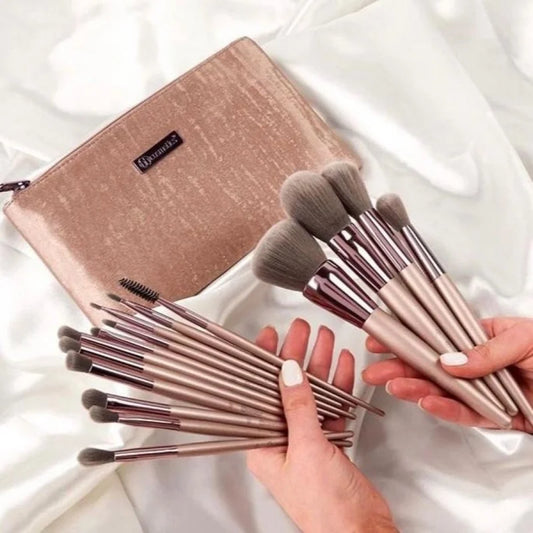 BH Cosmetics Lavish Elegance -15 Piece Brush Set